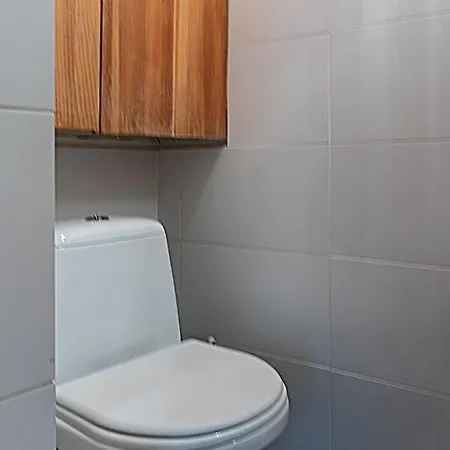Spacious 3 Bdrm For 6 Διαμέρισμα