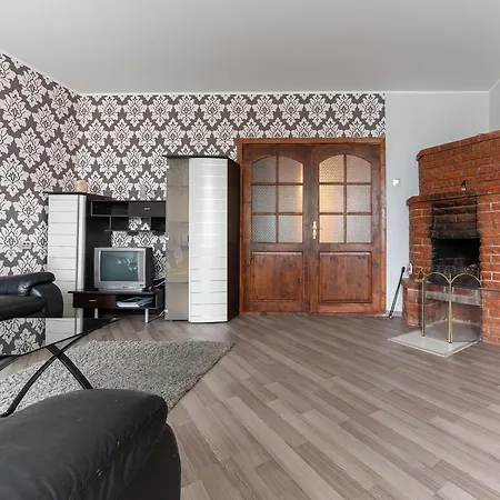 Apartment Spacious 3 Bdrm For 6 Tallinn